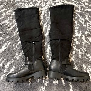 Black Guess Warm Winter Boots| US 6.5